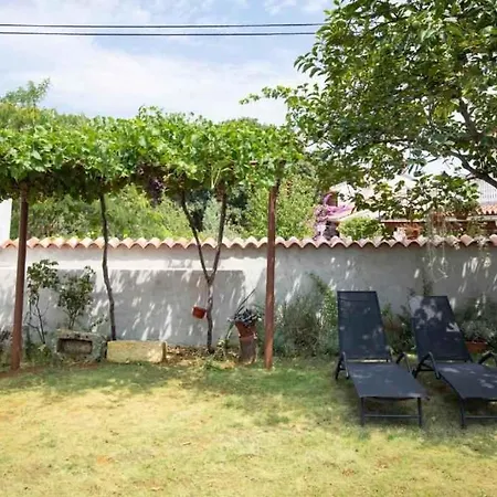 Holiday home Unit_type_terraced_house With Bbq In 54588 Valtura